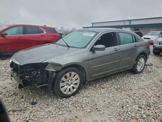  Salvage Chrysler 200