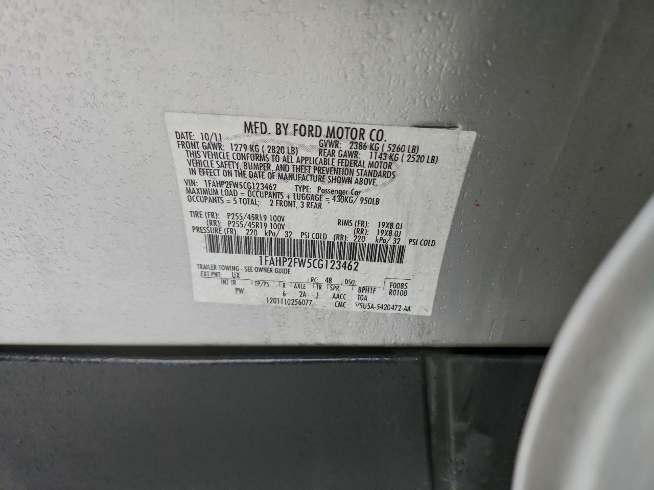 Ford Taurus Limited Image 10