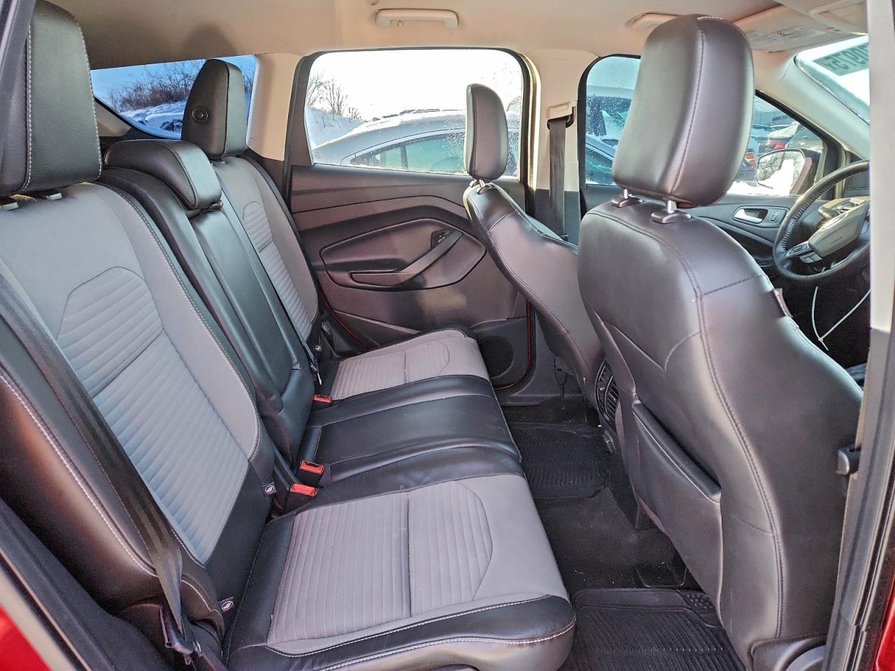 Ford Escape Se Image 3