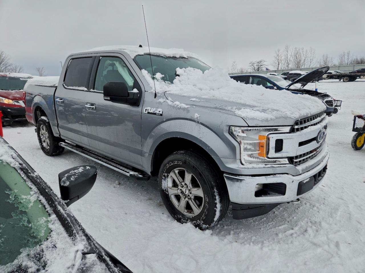 Ford F-150 Supercrew Image 11