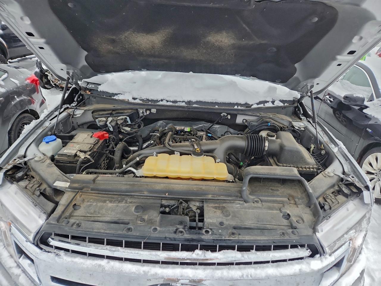 Ford F-150 Supercrew Image 3