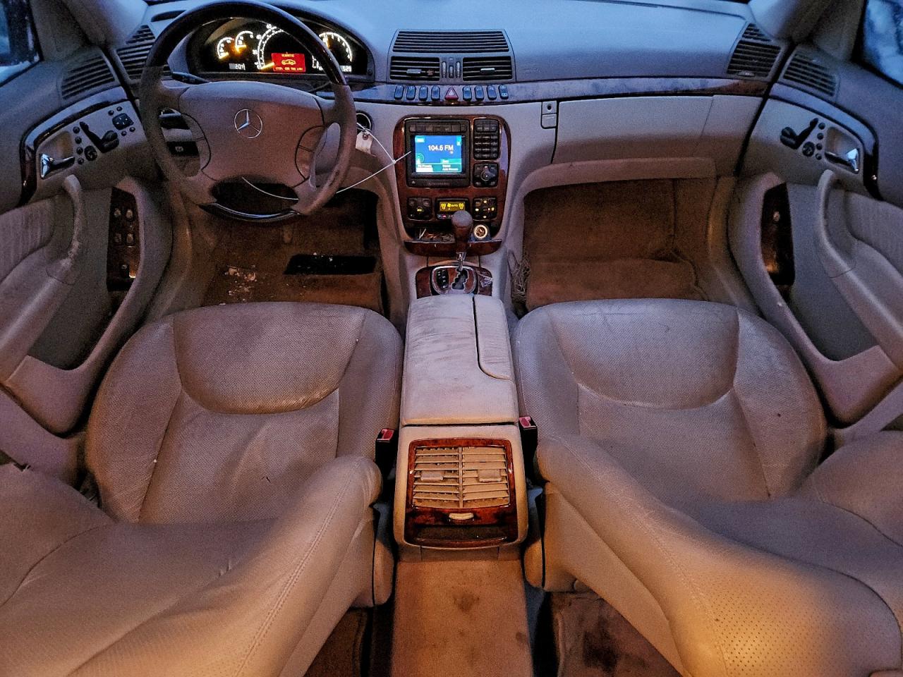 Mercedes-Benz S-Class 500 Image 6