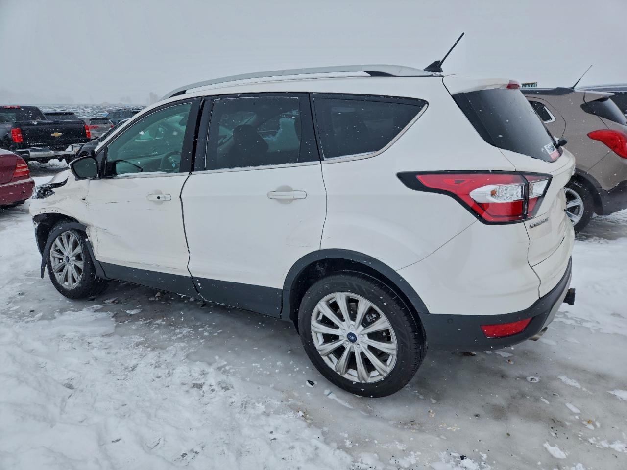 Ford Escape Titanium Image 10