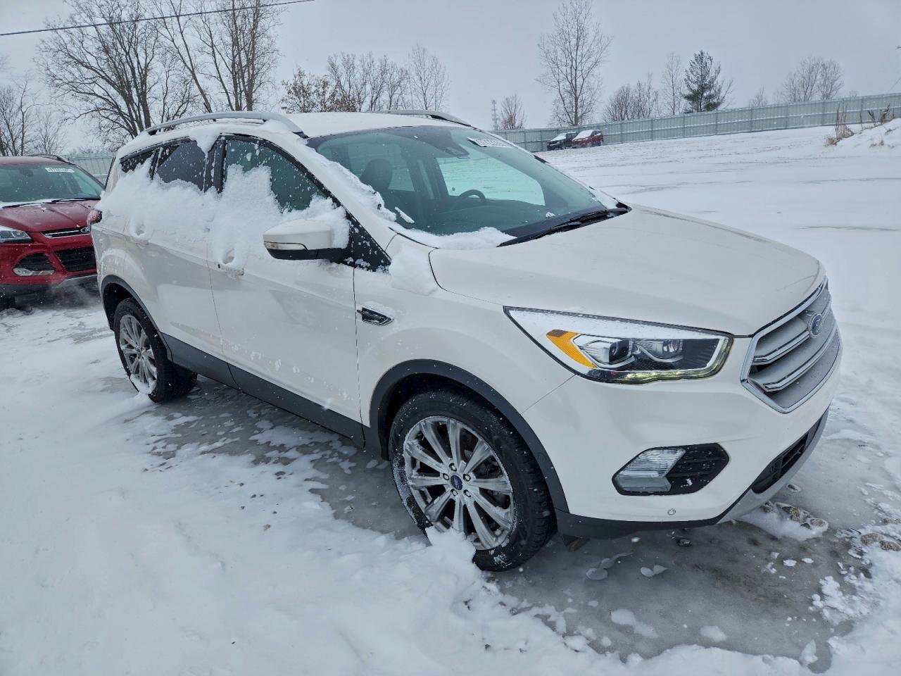 Ford Escape Titanium Image 4