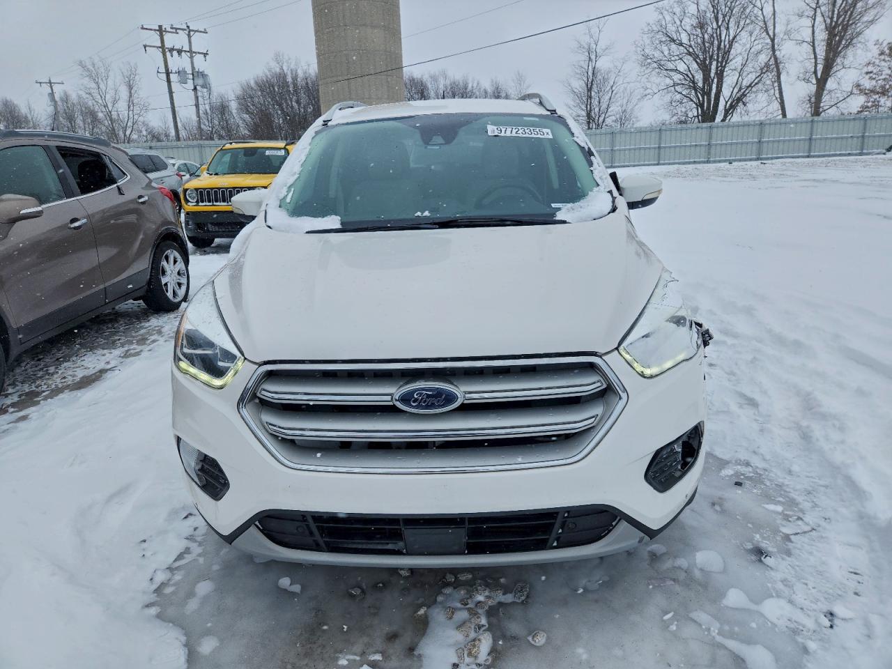 Ford Escape Titanium Image 6