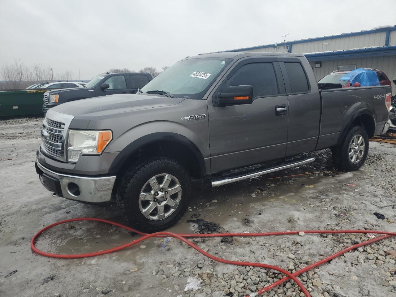 Ford F-150 Super Cab Image 1