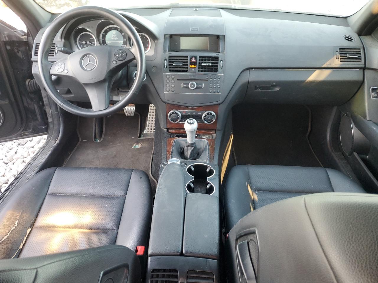 Mercedes-Benz C-Class 300 Image 5