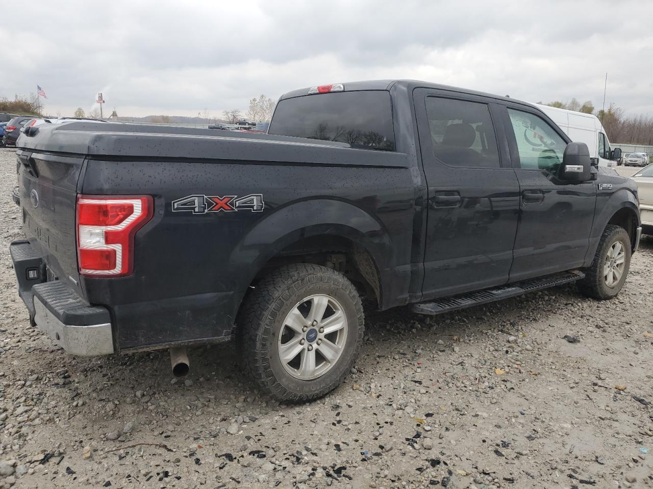 Ford F-150 Supercrew Image 2
