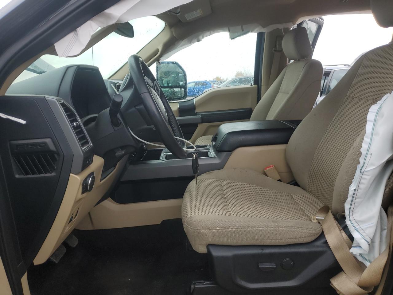 Ford F-150 Supercrew Image 9