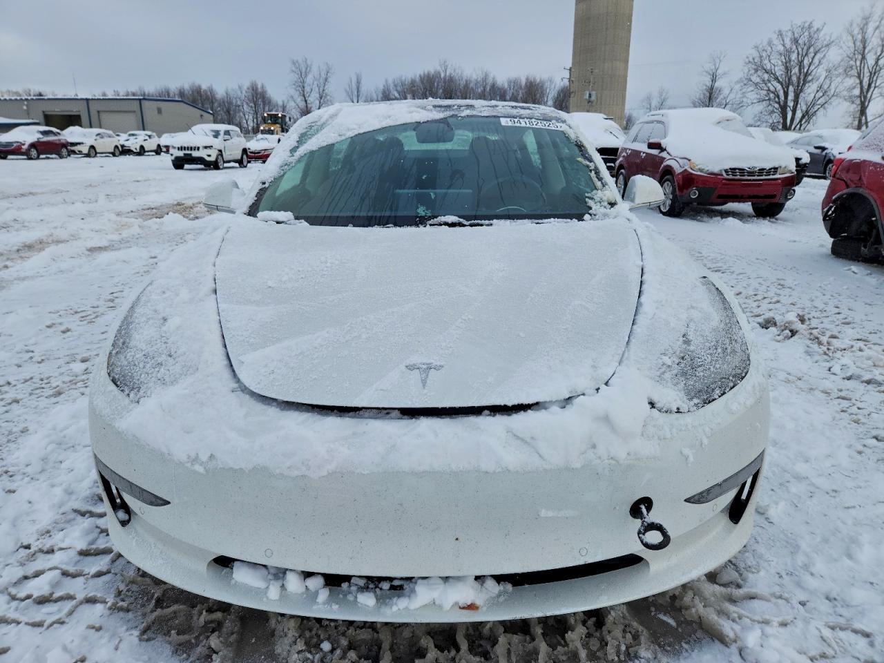 Tesla Model 3 Image 6