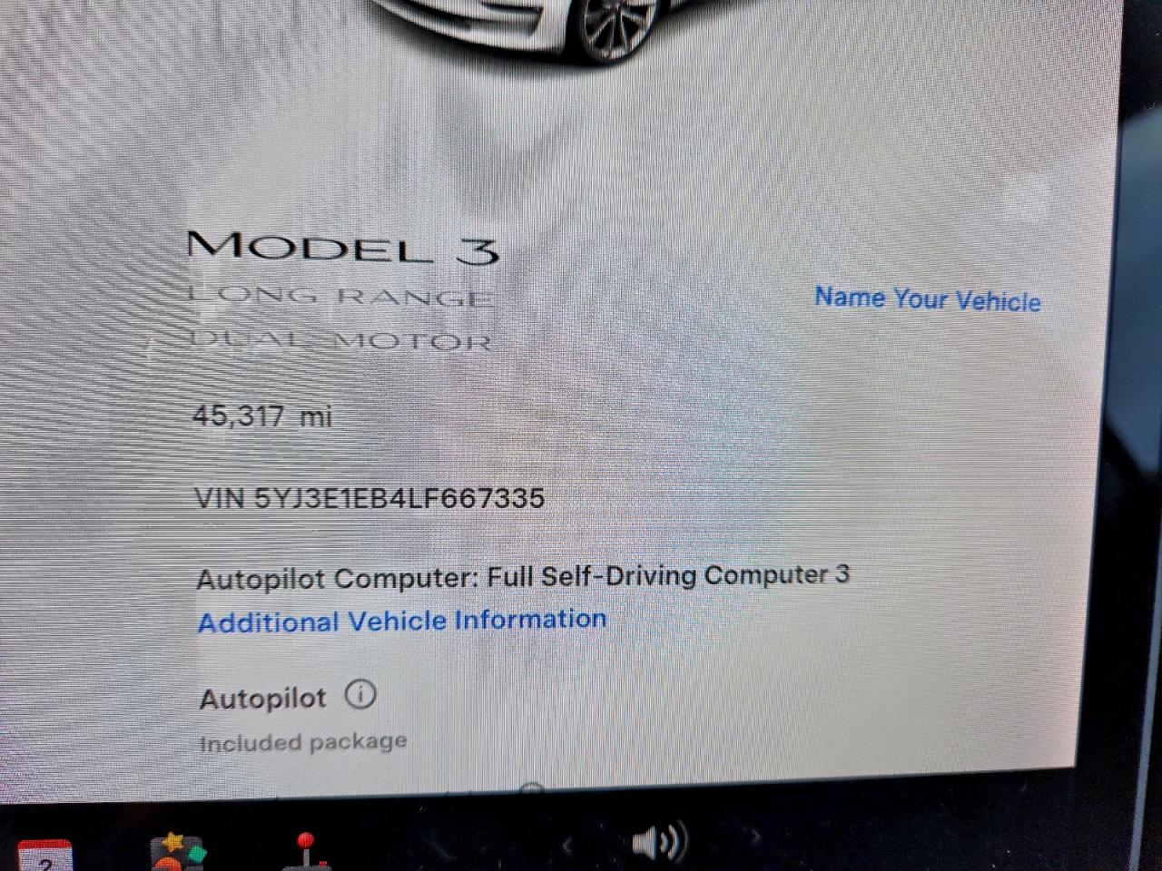 Tesla Model 3 Image 4