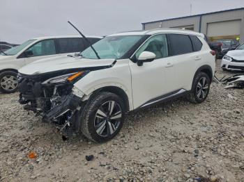  Salvage Nissan Rogue