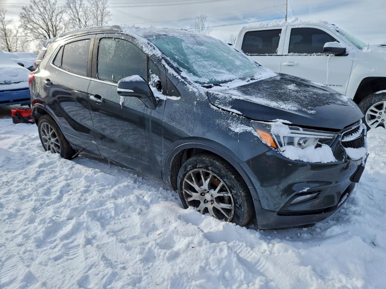 Buick Encore Sport Touring Image 2