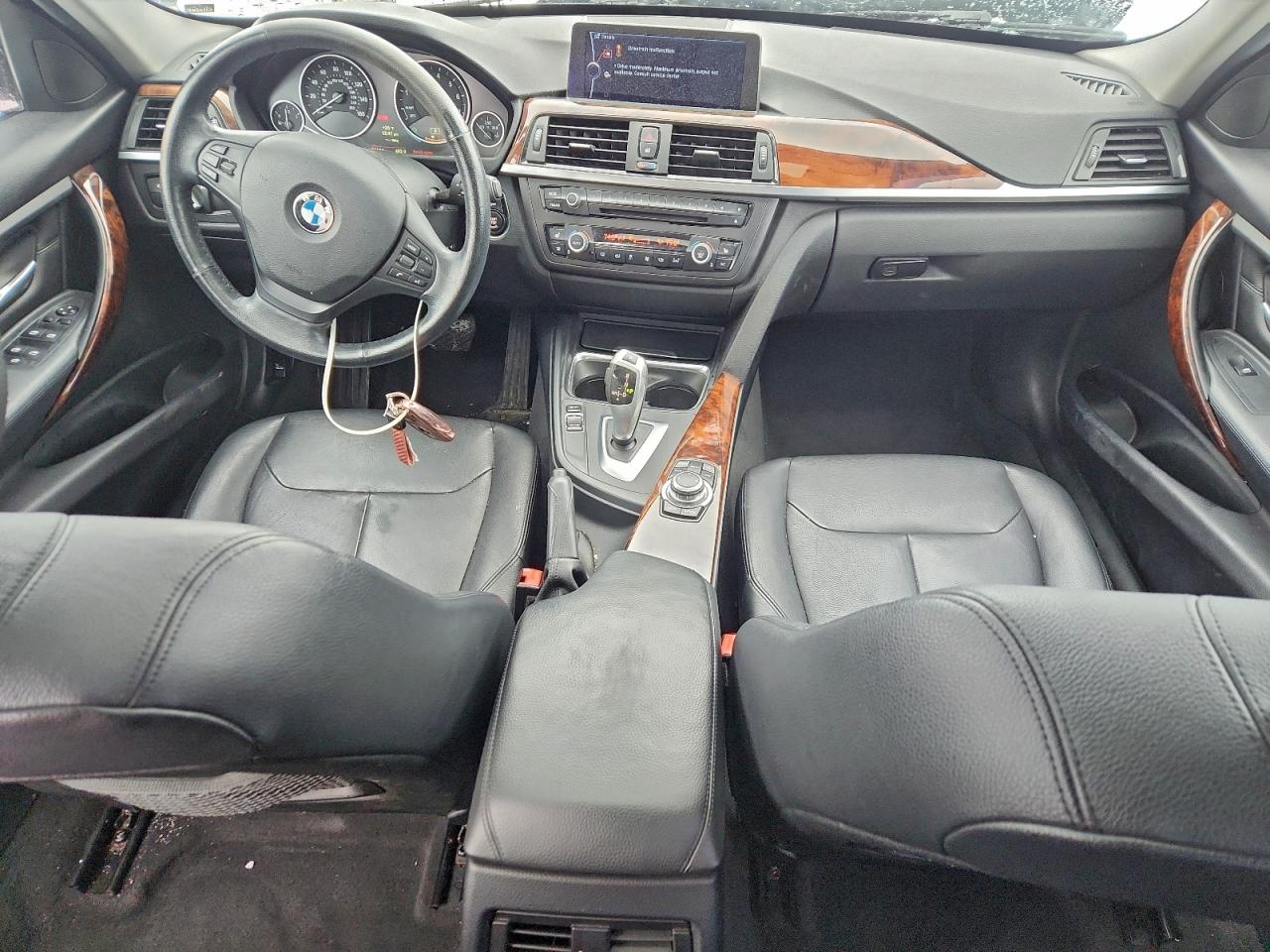 BMW 3 Series Xi Image 4
