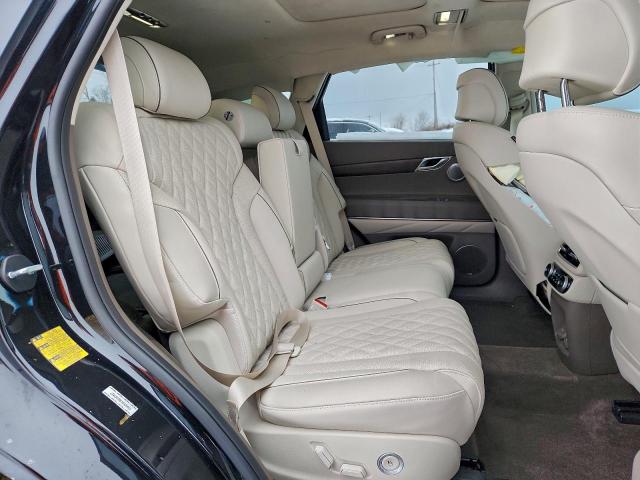 Genesis GV80 Base Image 5