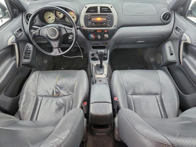 Toyota RAV4 Image 12