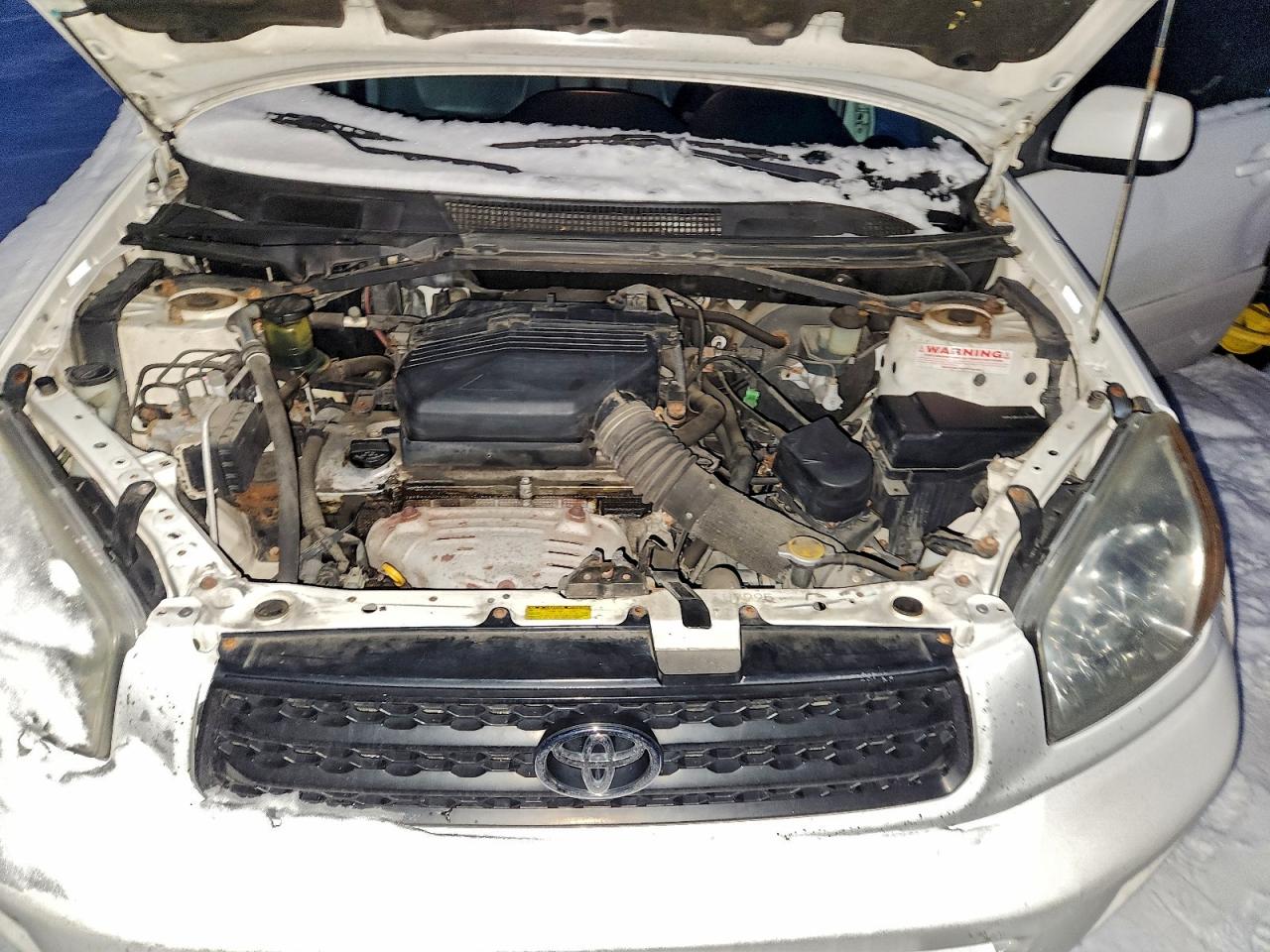 Toyota RAV4 Image 13