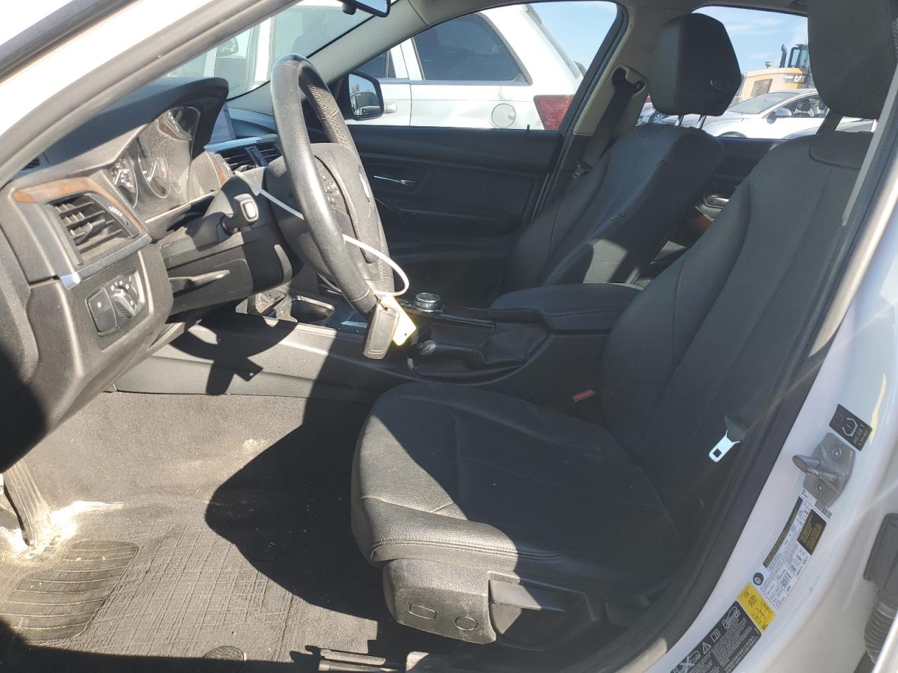 BMW 3 Series I Xdrive Image 8