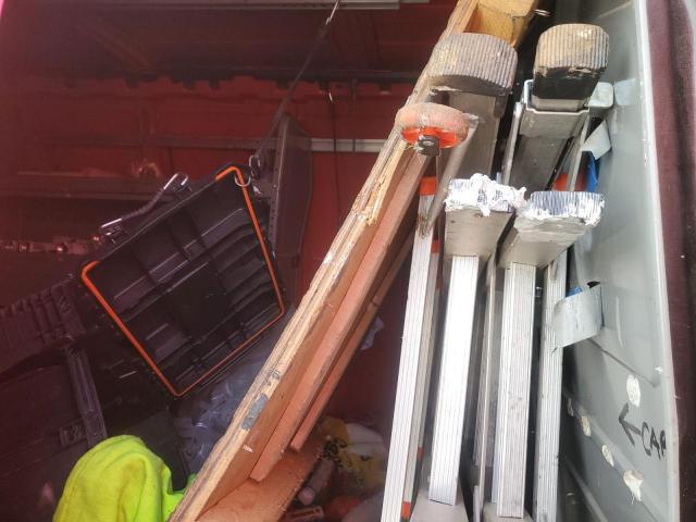 Chevrolet Express Image 11