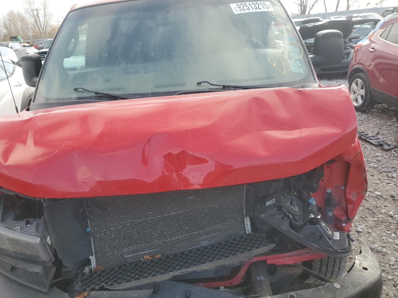 Chevrolet Express Image 10