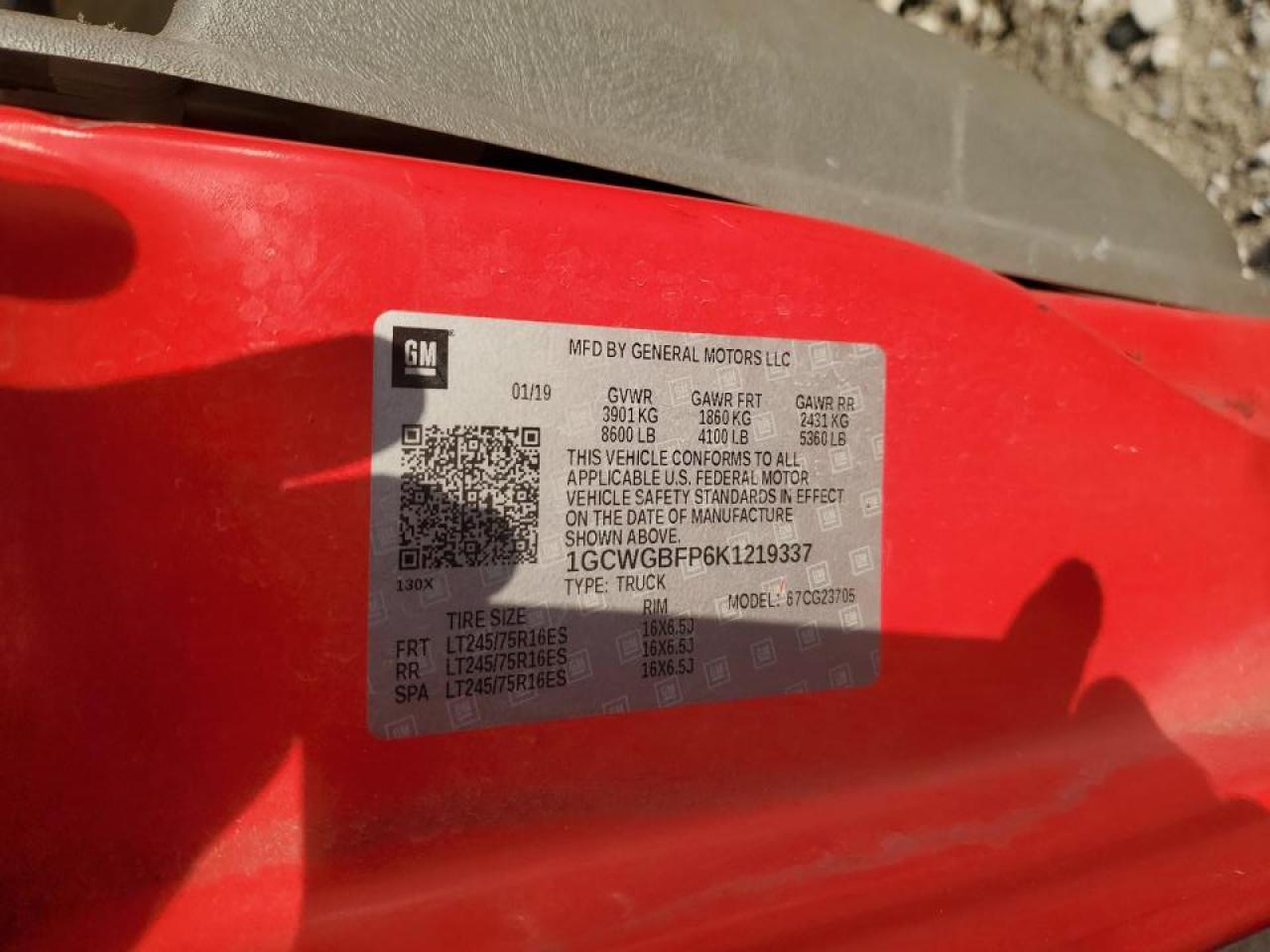 Chevrolet Express Image 12