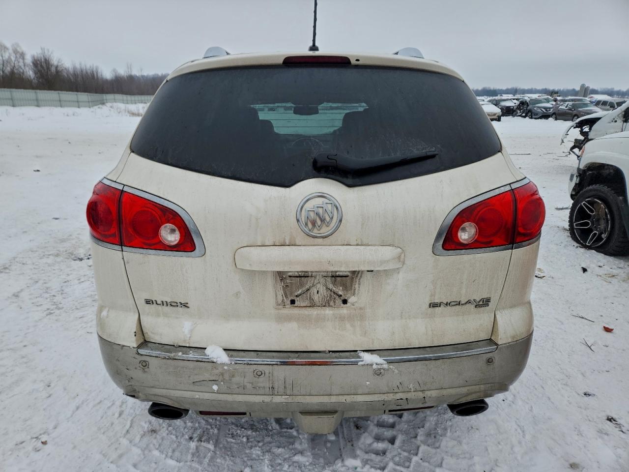Buick Enclave Image 4