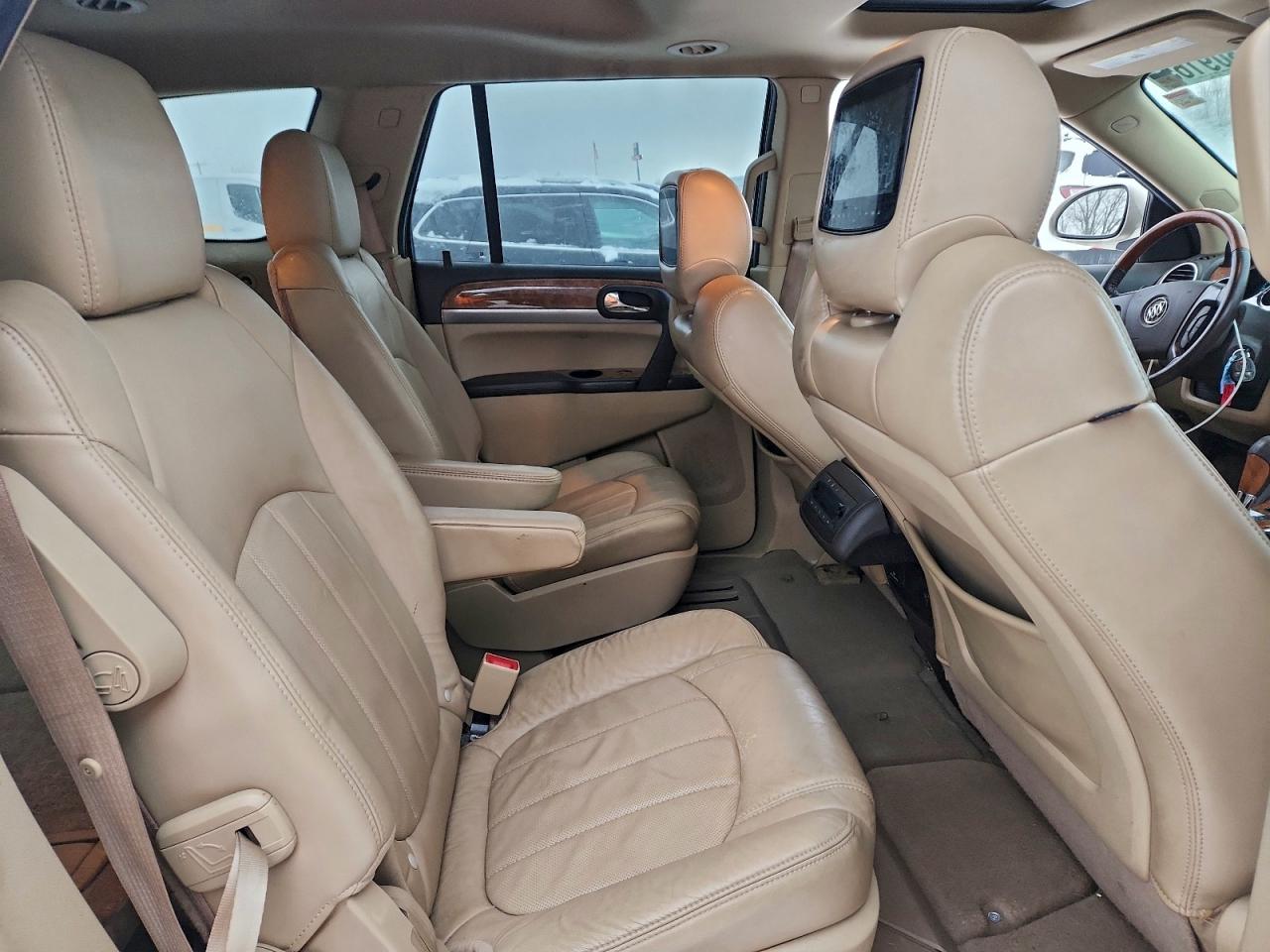 Buick Enclave Image 10