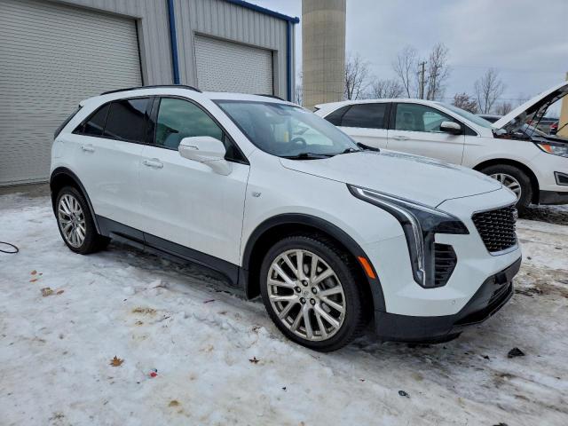Cadillac XT4 Sport Image 2