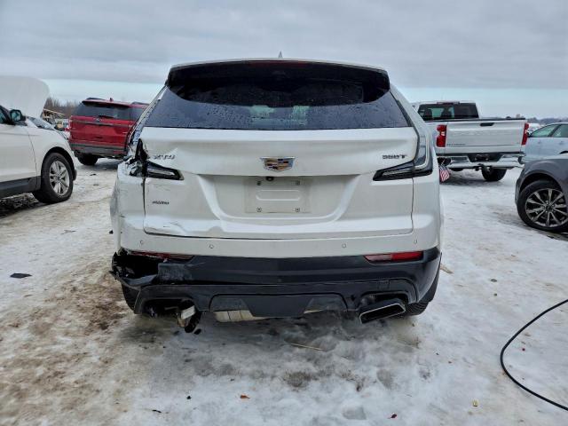 Cadillac XT4 Sport Image 3