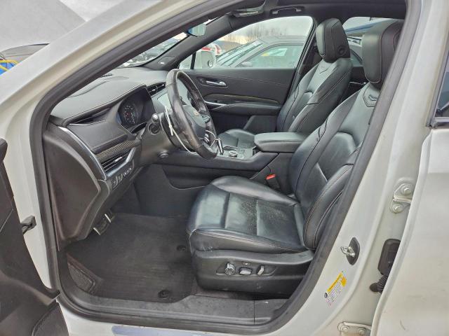 Cadillac XT4 Sport Image 10