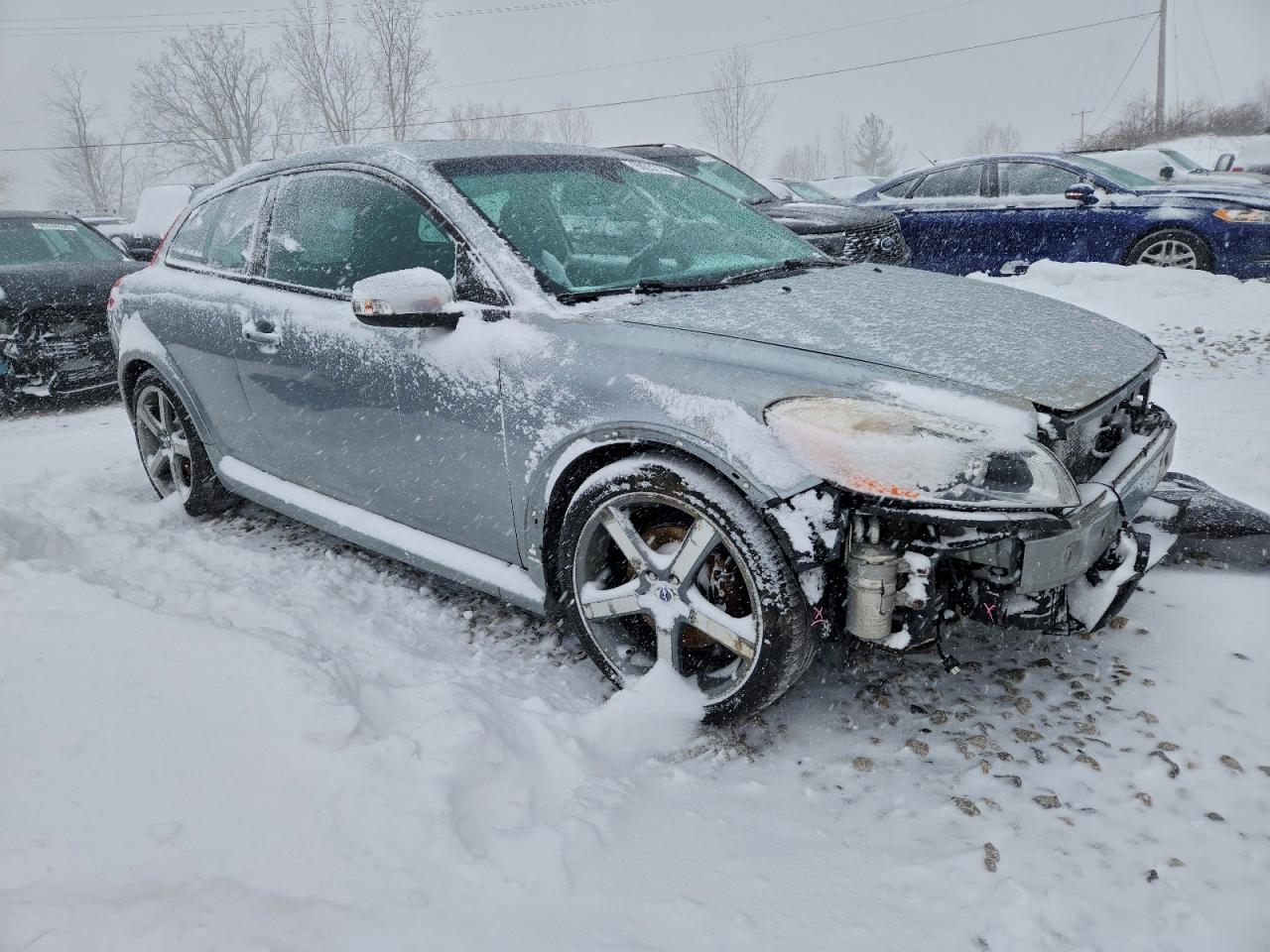 Volvo C30 T5 Image 4
