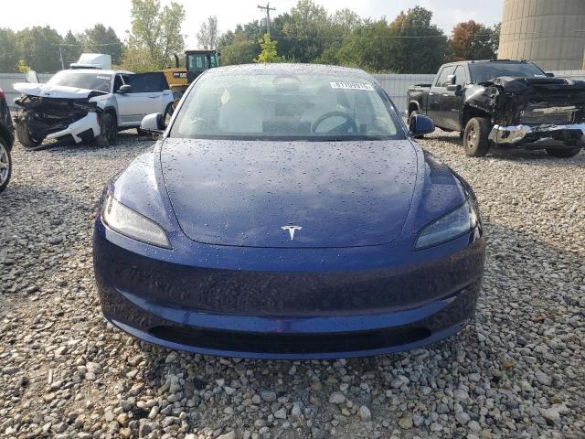 Tesla Model 3 Image 4