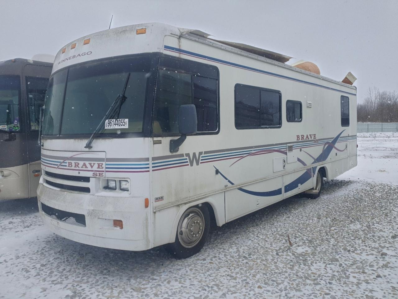 Winnebago Rv P3500 Image 2