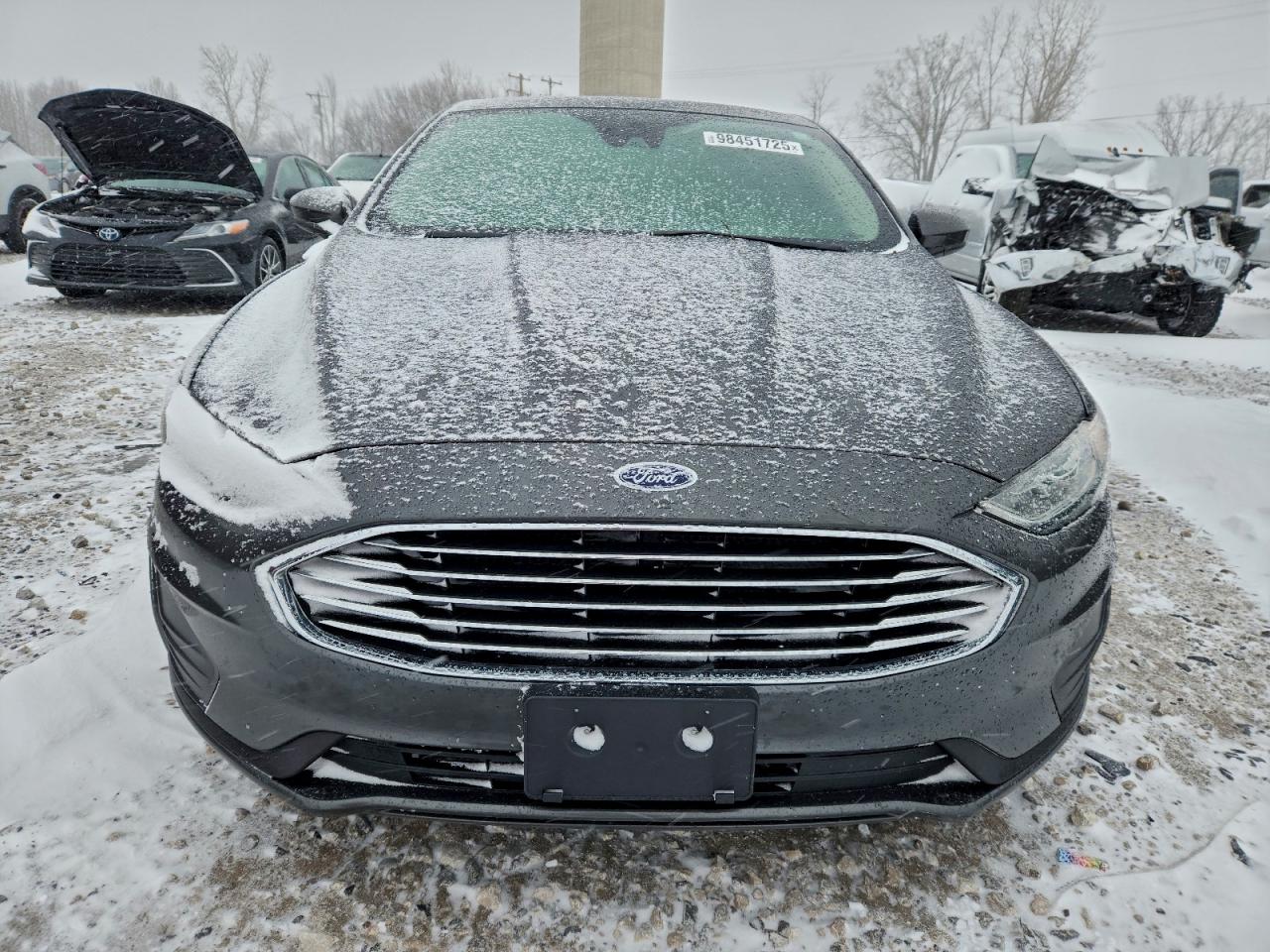 Ford Fusion Se Image 3