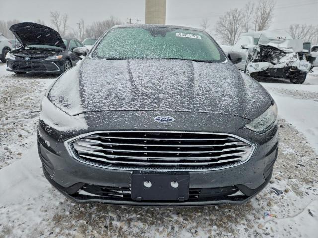 Ford Fusion Se Image 3