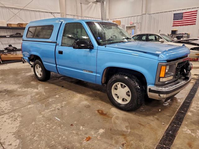 GMC Sierra C1500 Image 2