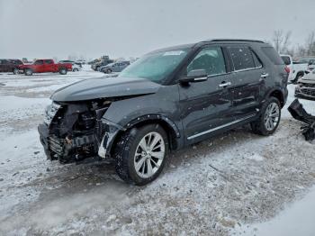  Salvage Ford Explorer