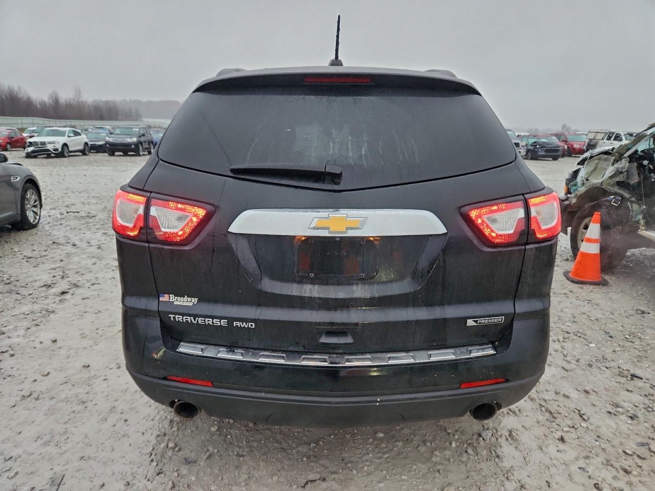 Chevrolet Traverse Premier Image 3