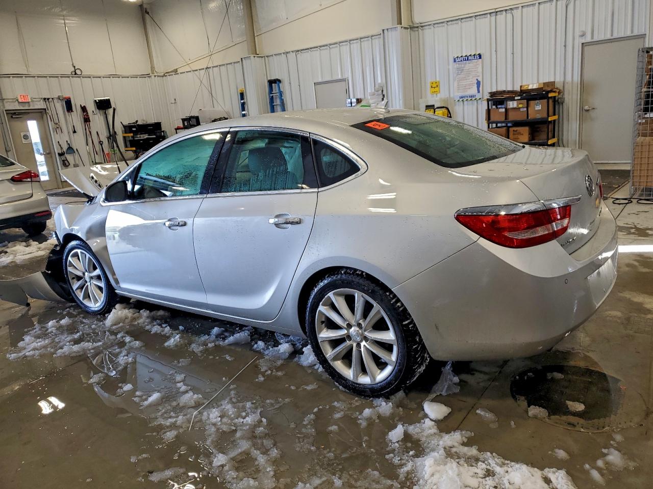 Buick Verano Convenience Image 12