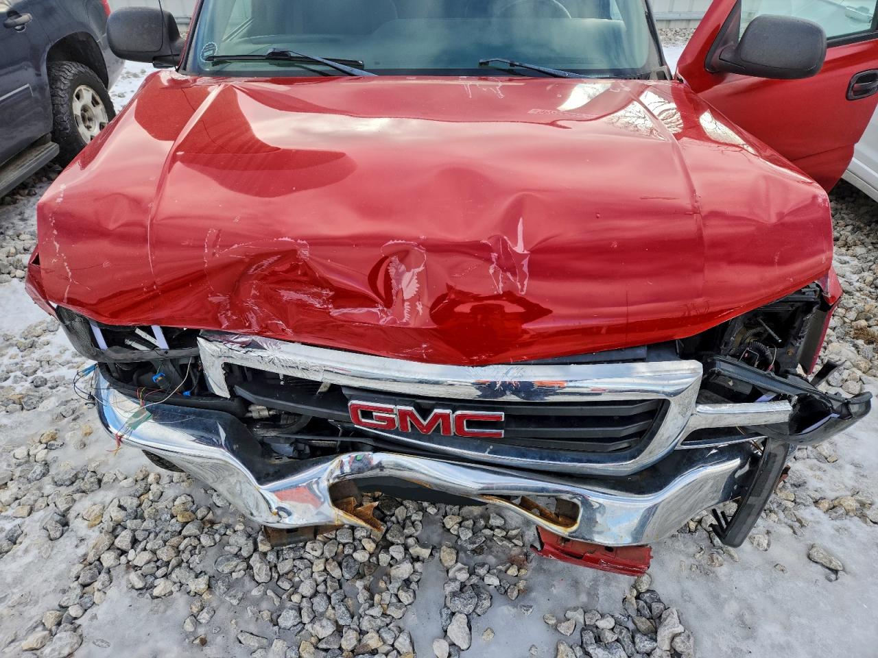 GMC Sierra K1500 Image 12