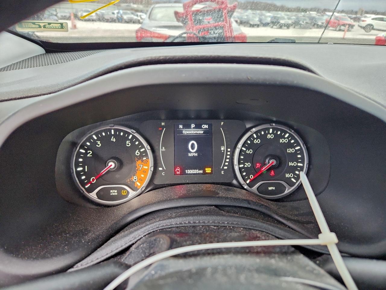 Jeep Renegade Latitude Image 10