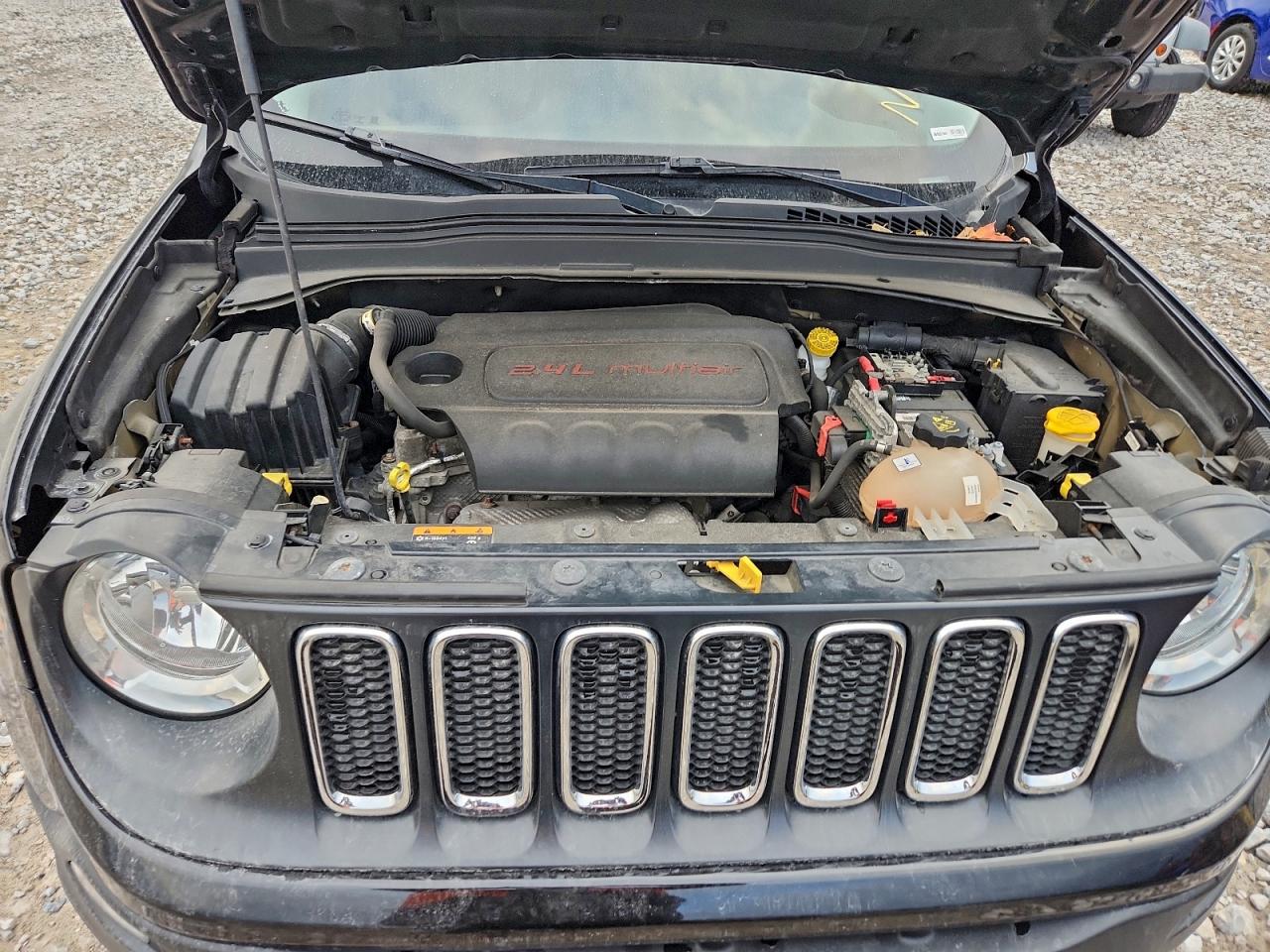 Jeep Renegade Latitude Image 11