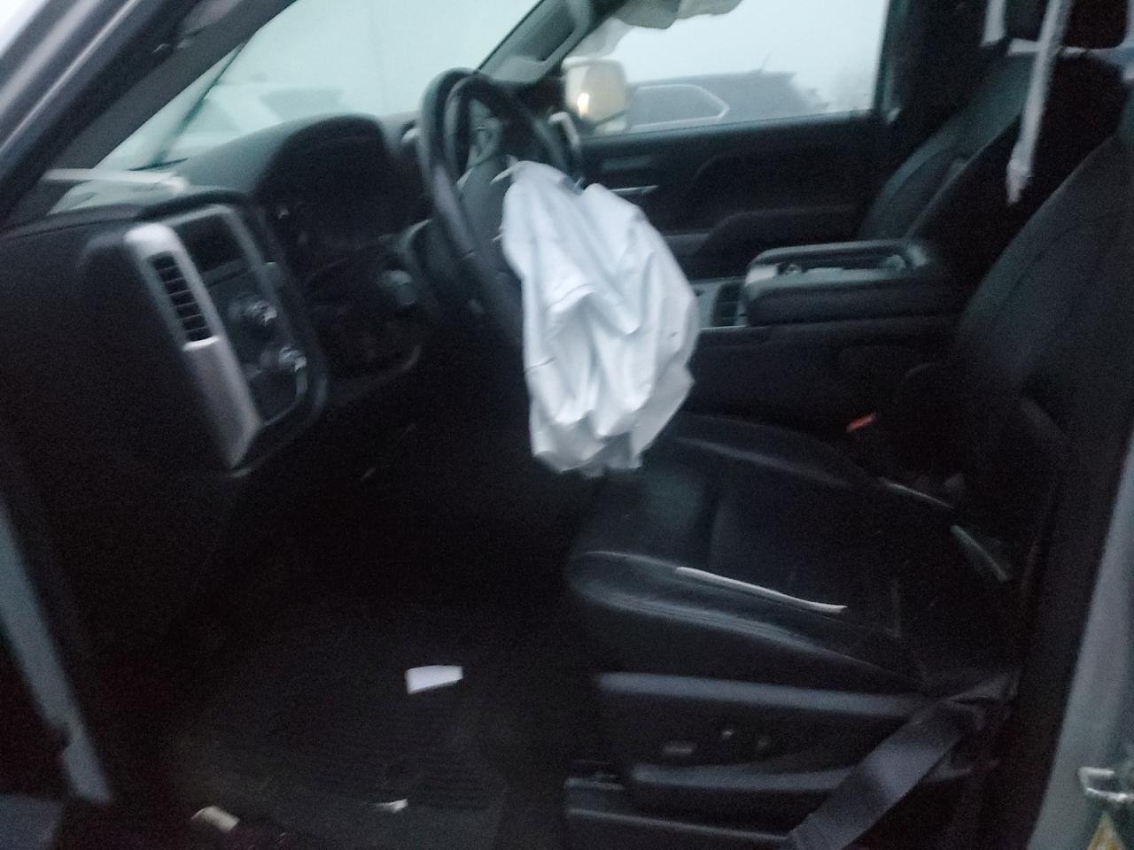 Chevrolet Silverado K1500 Lt Image 4