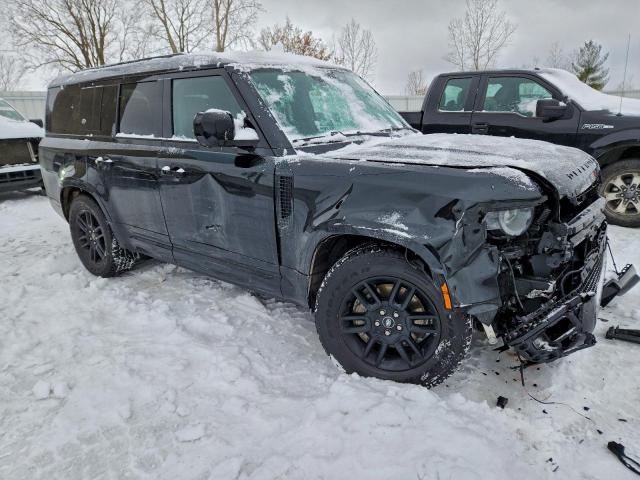 Land Rover Defender 130 X-dynamic Se Image 2