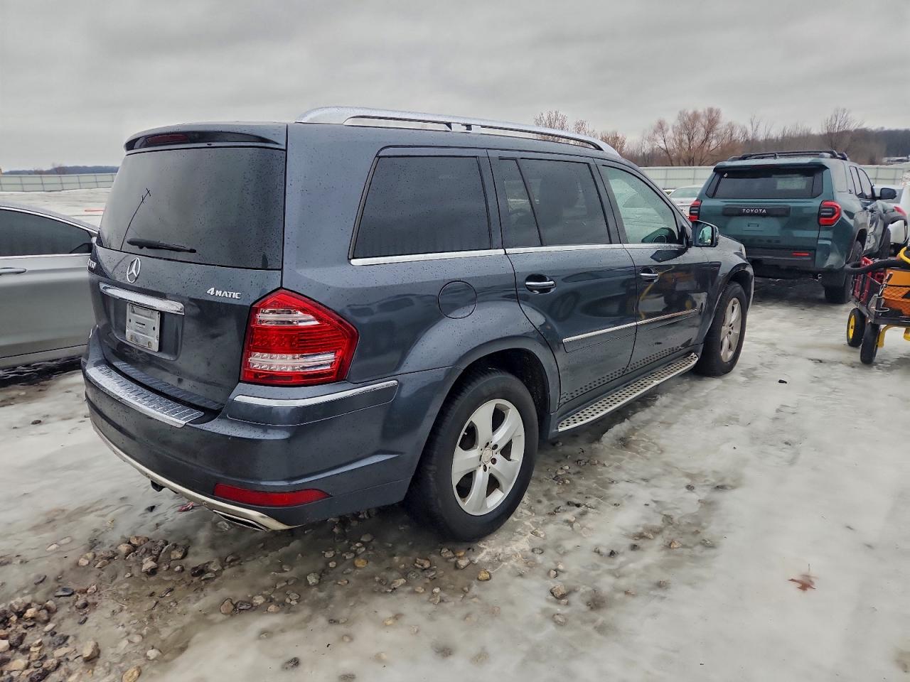 Mercedes-Benz G-Class 450 4matic Image 2