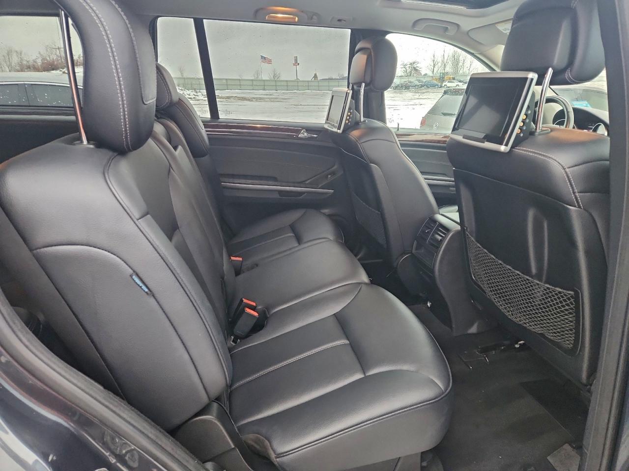 Mercedes-Benz G-Class 450 4matic Image 7