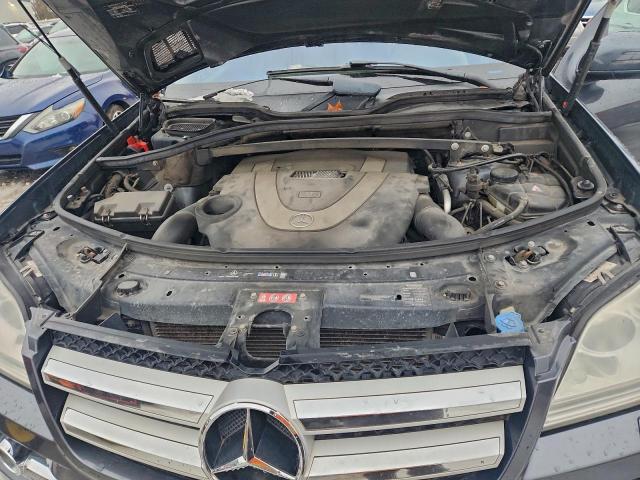 Mercedes-Benz G-Class 450 4matic Image 10