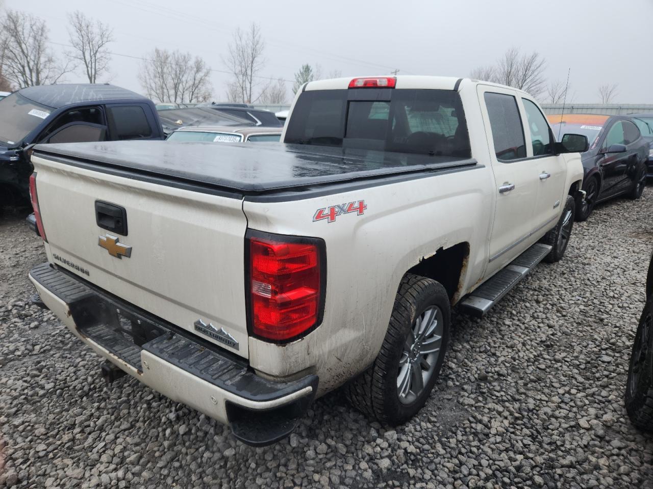 Chevrolet Silverado K1500 High Country Image 3