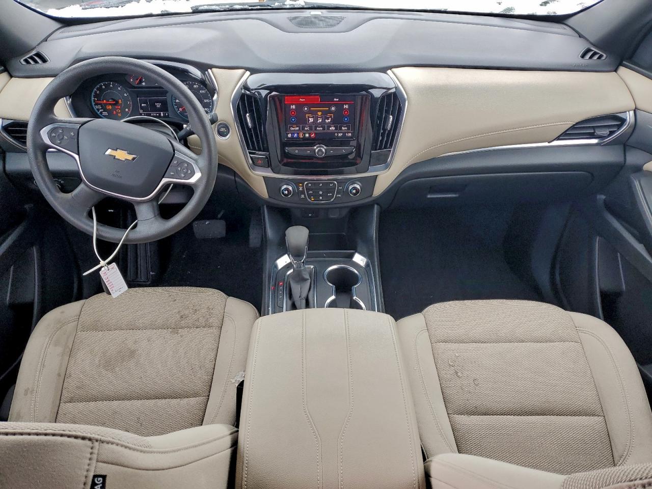 Chevrolet Traverse Ls Image 11