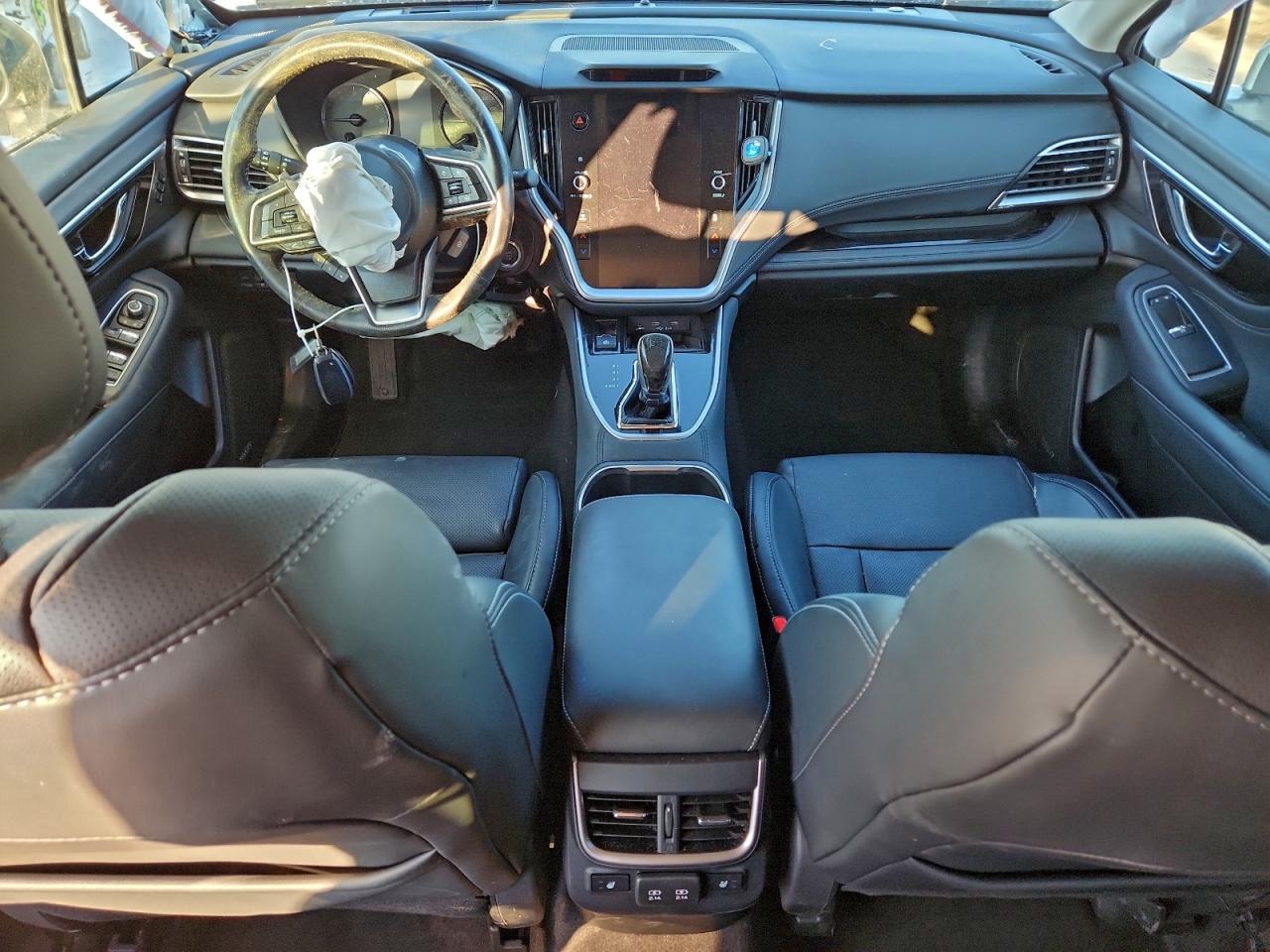 Subaru Outback Limited Image 5